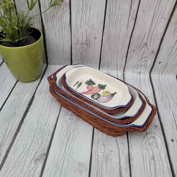 Set of Vintage Stoneware Casserole Baking Dishes w/Wicker